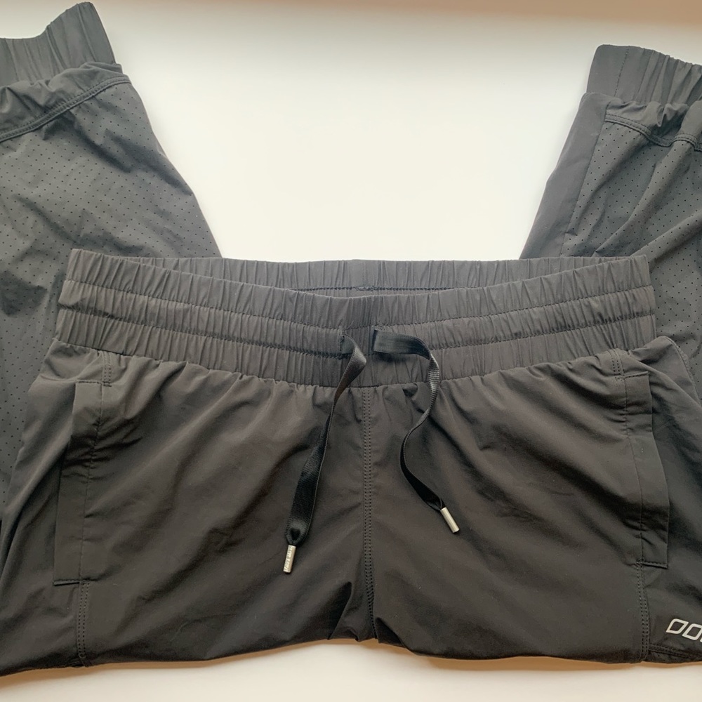 Lorna Jane | Cropped workout pants
